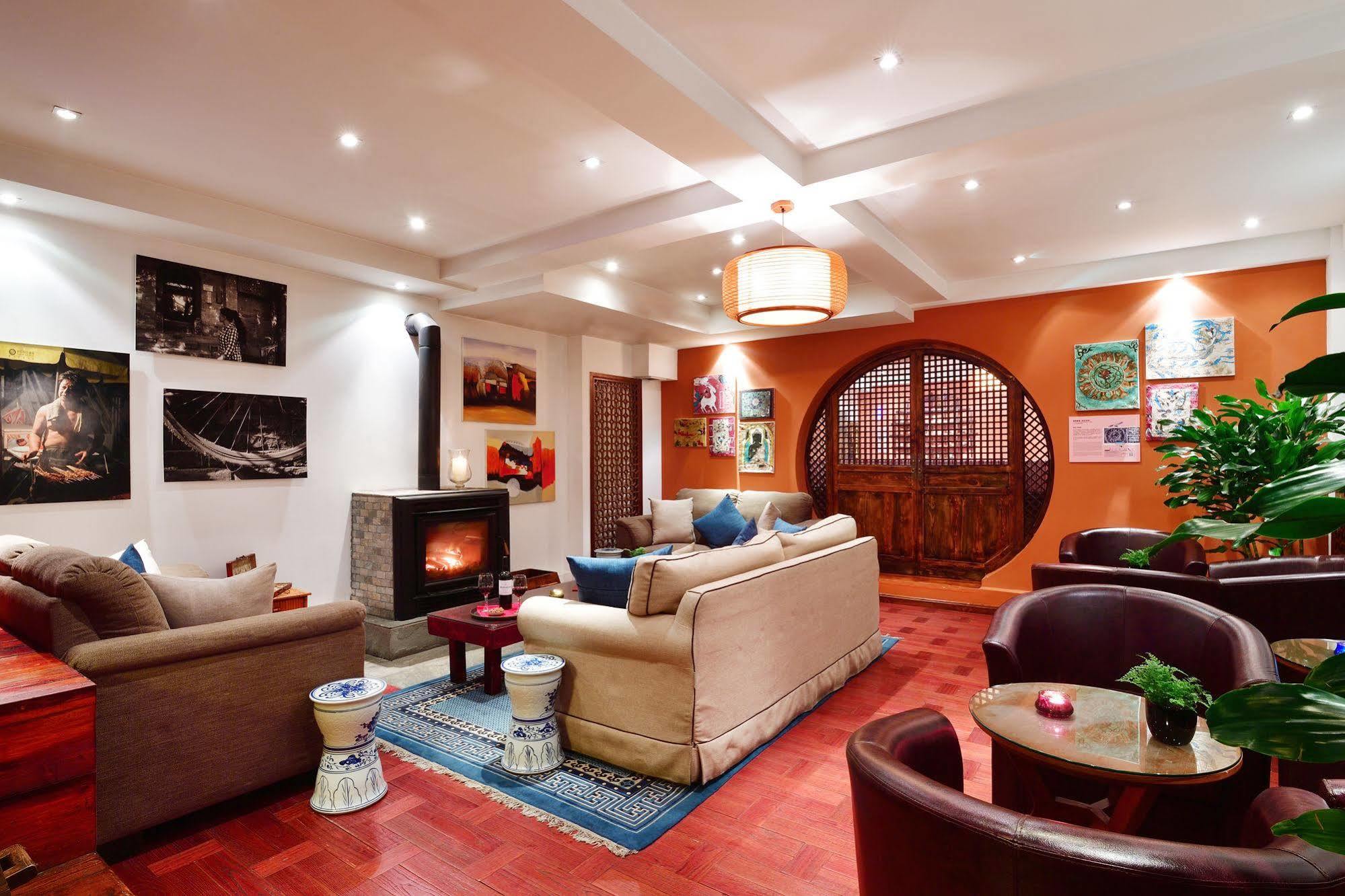 Beijing Red Wall Garden Hotel Wangfujing Exterior photo